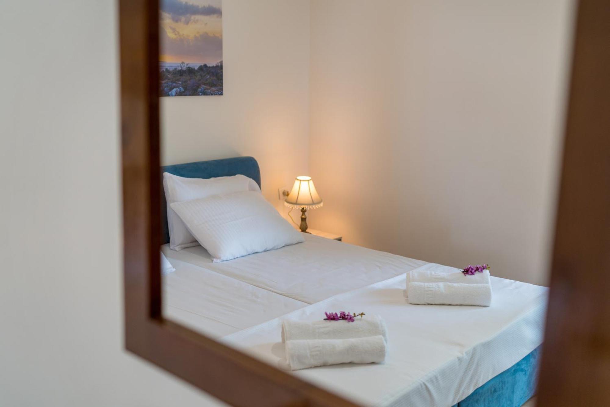 Sellia Resort Плакиас Экстерьер фото
