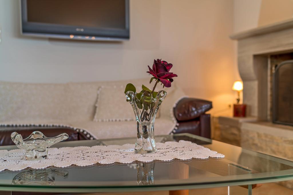 Sellia Resort Плакиас Экстерьер фото